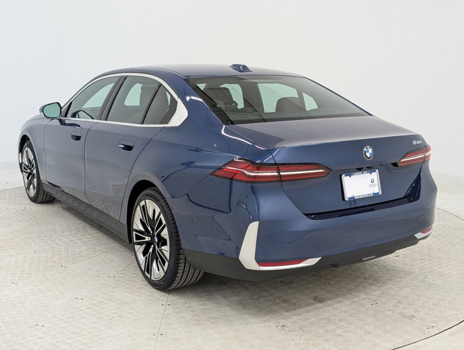 New 2025 BMW 530i w/ Premium Package image 6