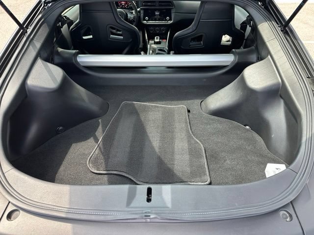 Used 2025 Nissan Z NISMO RWD image 9