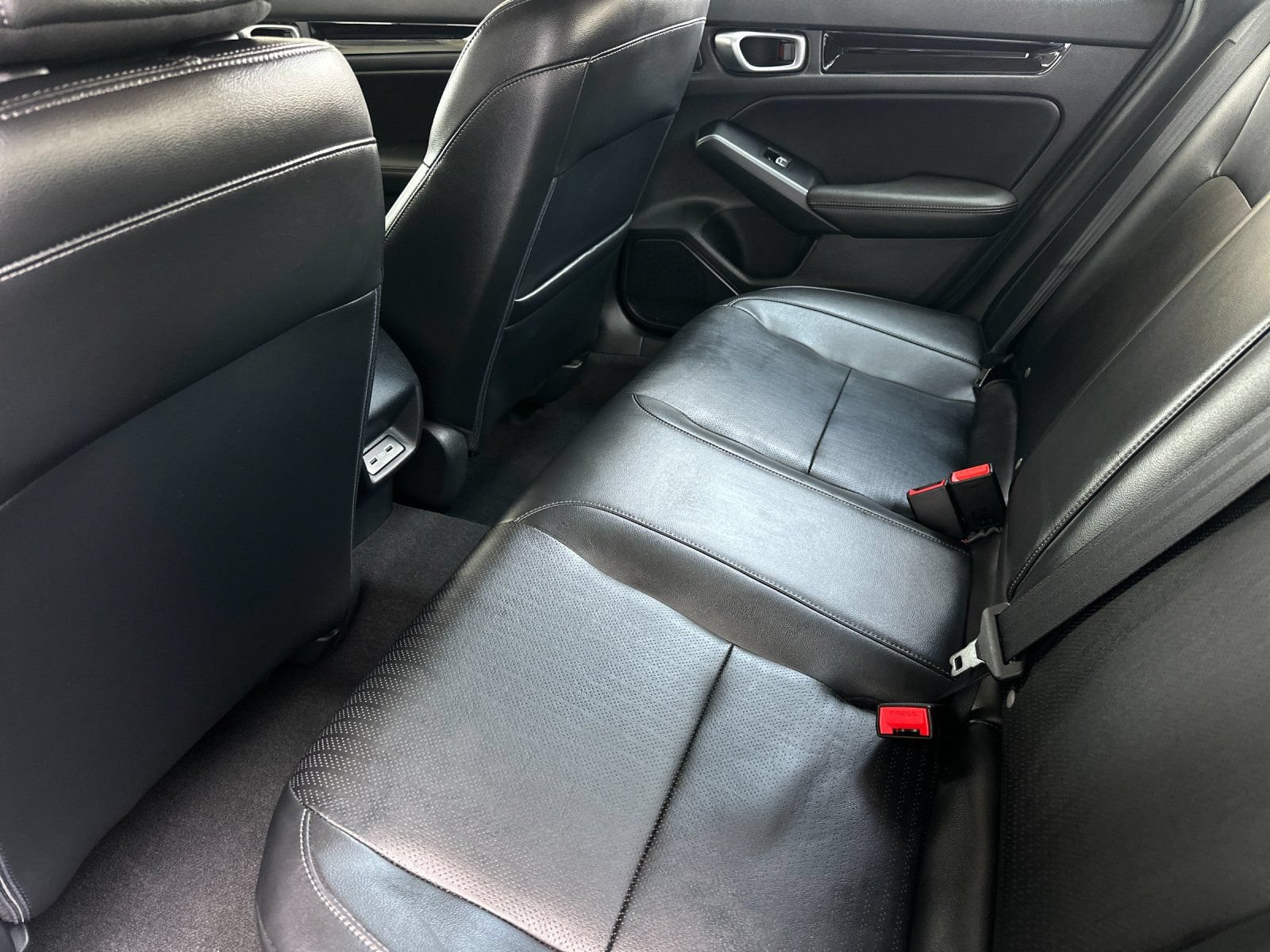 Used 2024 Honda Civic Touring image 11