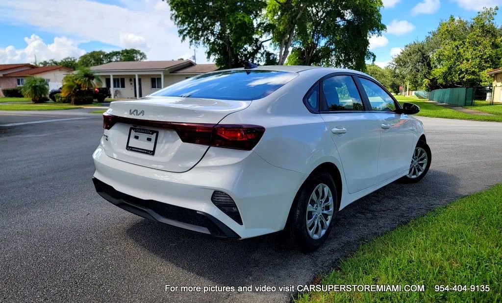 Used 2024 Kia Forte LX FWD image 8