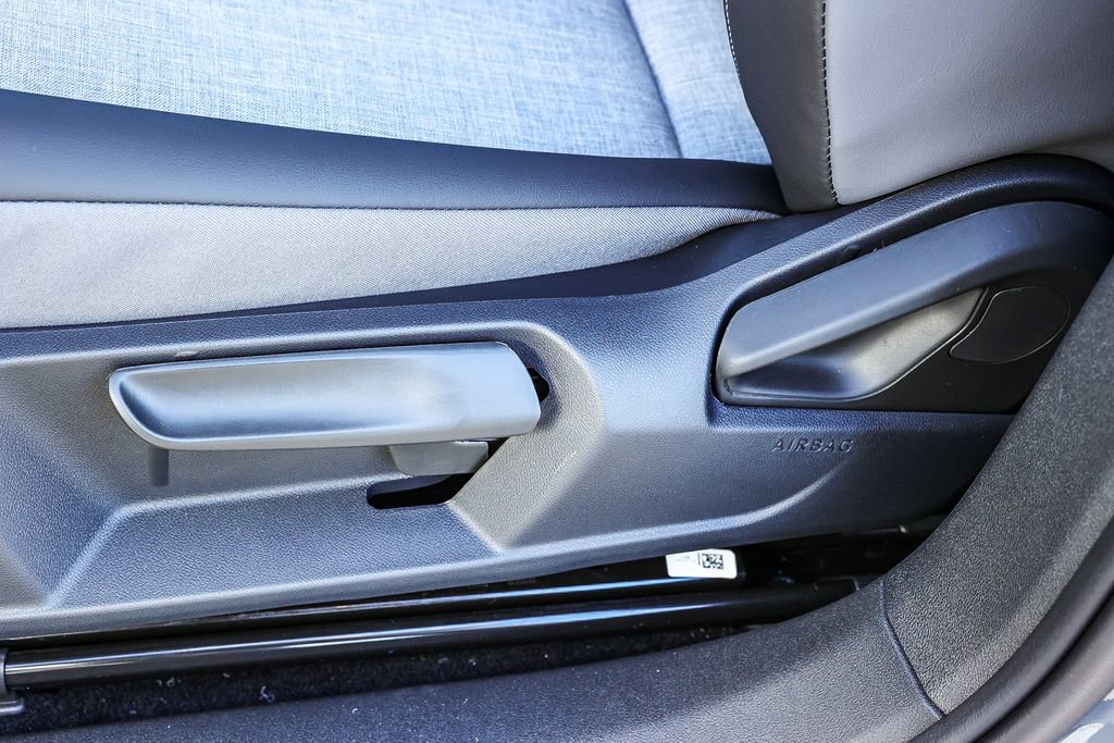 New 2026 Volkswagen ID.4 Pro image 32