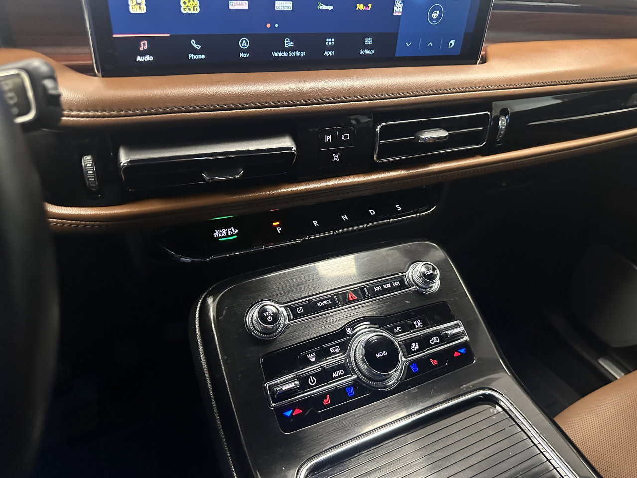 Used 2023 Lincoln Nautilus Reserve w/ Equipment Group 202A image 42