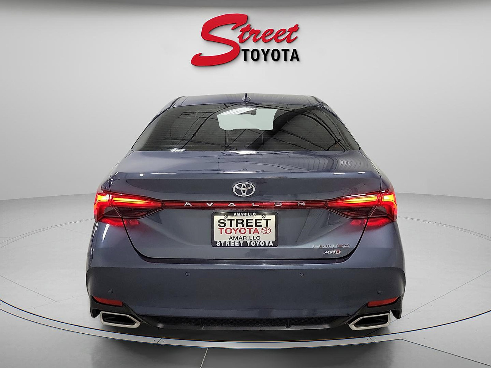 Certified 2021 Toyota Avalon Limited w/ Advanced Safety Package AWD/4WD image 3