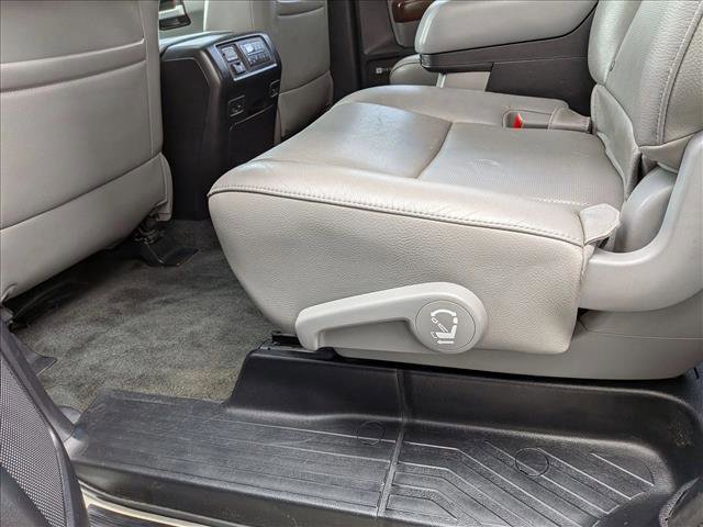 Used 2014 Toyota Sequoia Platinum AWD/4WD image 17