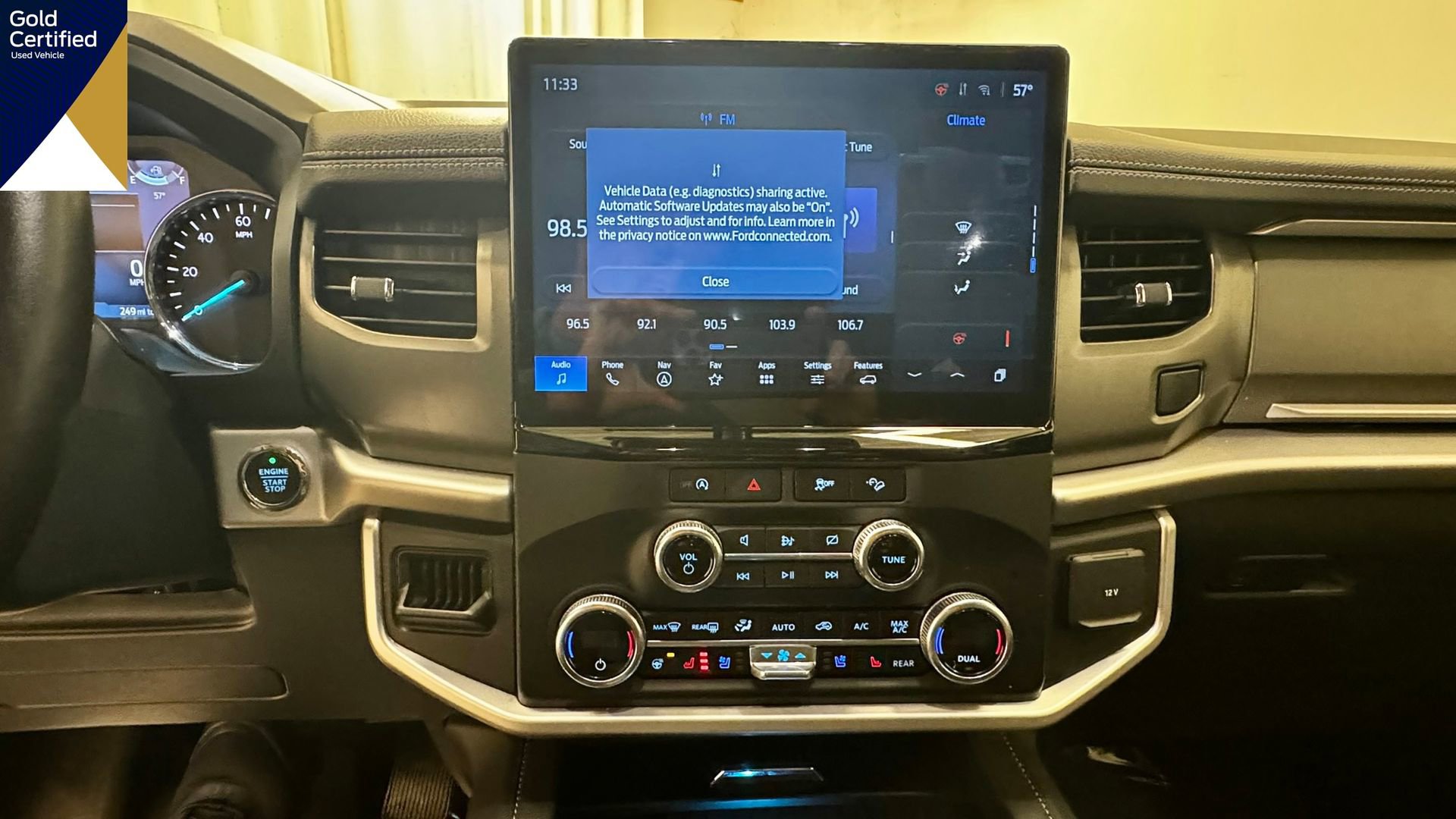 Certified 2024 Ford Expedition XLT image 32