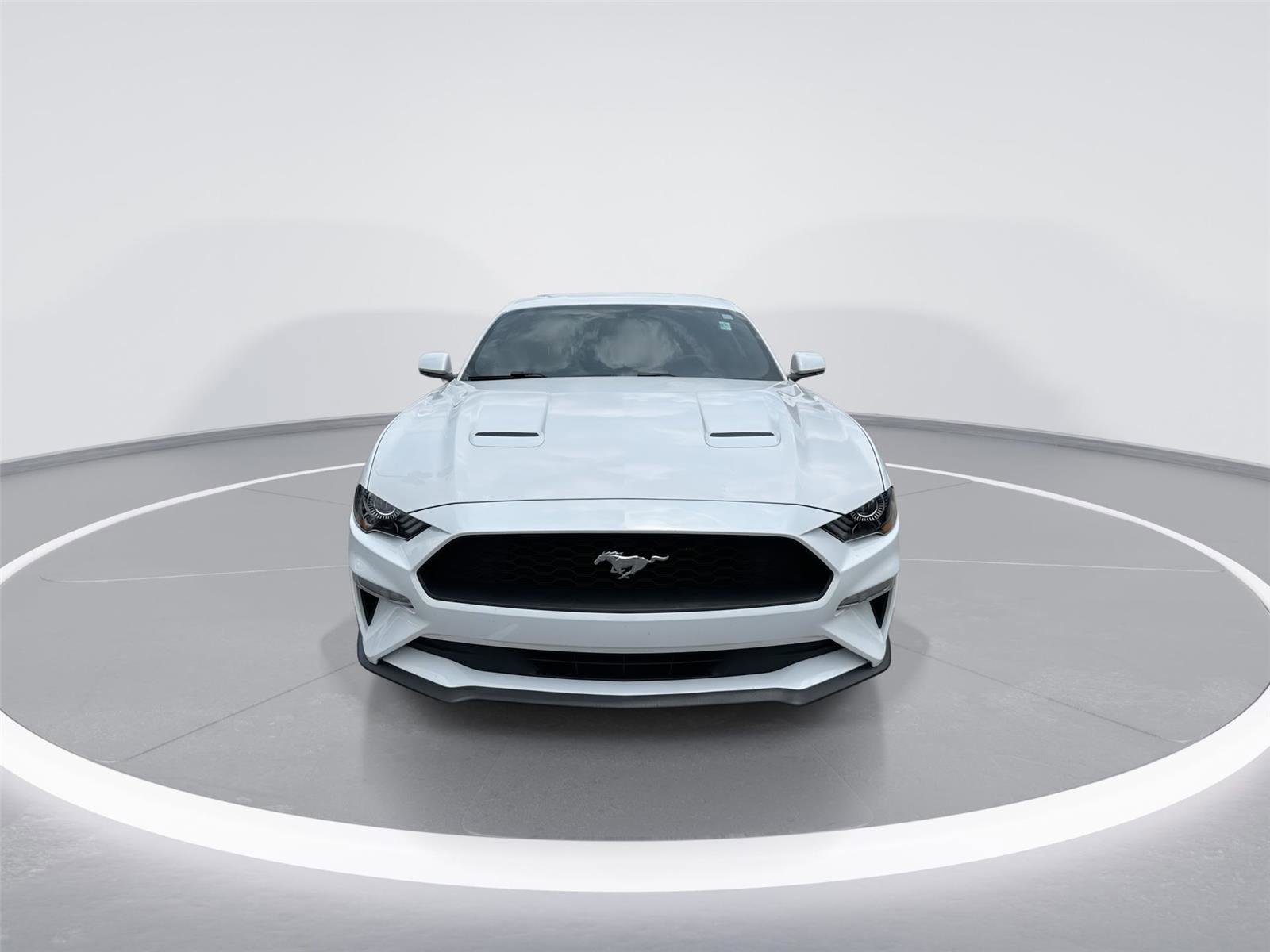 Used 2020 Ford Mustang Coupe w/ Equipment Group 101A RWD image 3