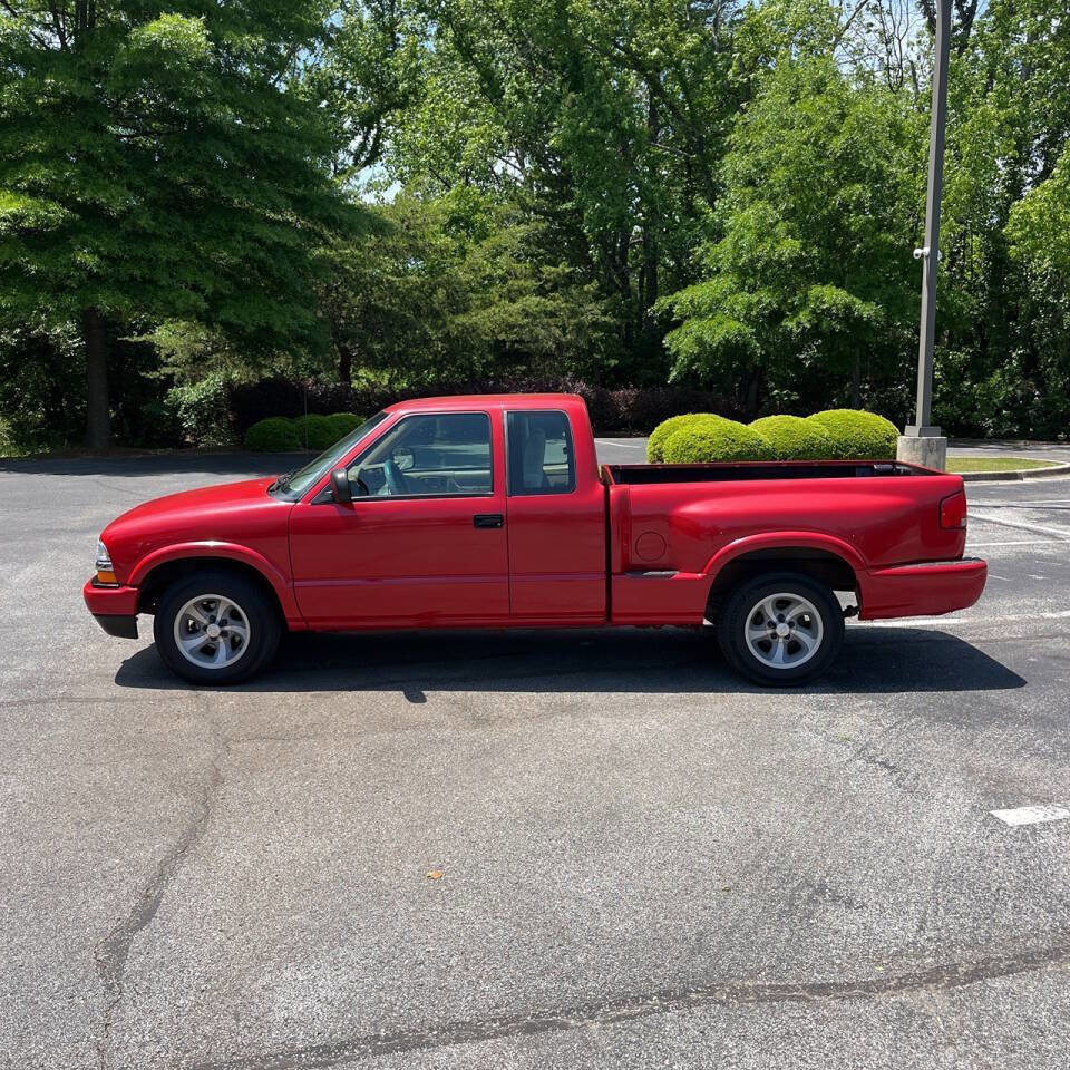 Used 1999 Chevrolet S10 Pickup LS RWD image 3