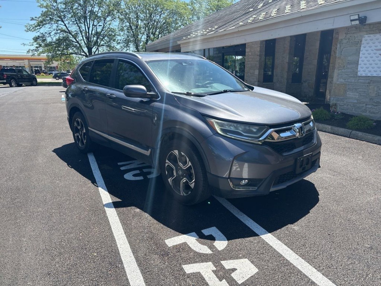 Used 2017 Honda CR-V Touring image 4
