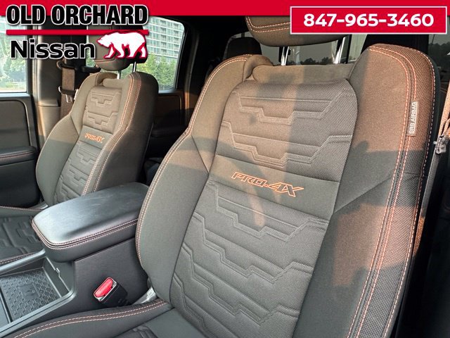 Used 2025 Nissan Frontier PRO-4X w/ Pro Convenience Package AWD/4WD image 15