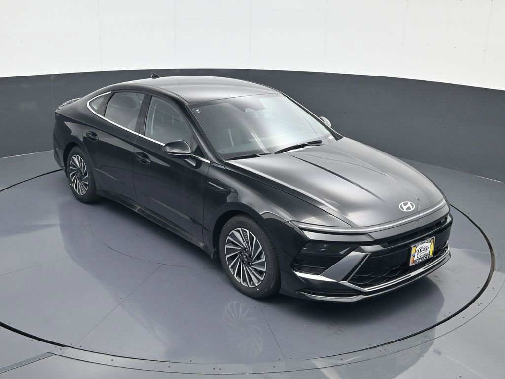 Certified 2025 Hyundai Sonata SEL FWD image 15