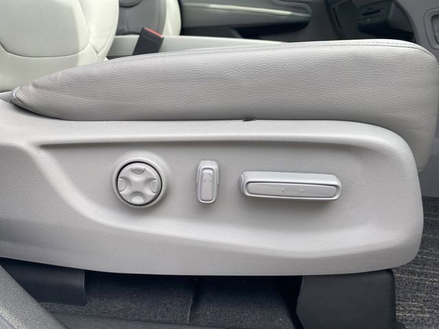 Used 2024 Honda Odyssey Touring image 16