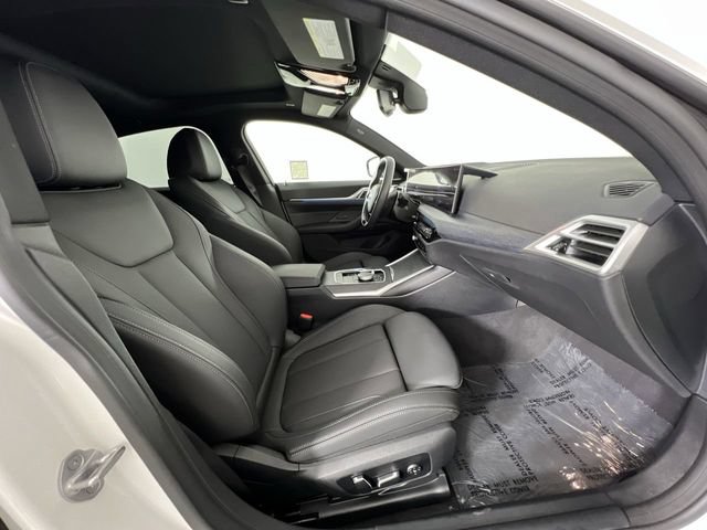 Used 2025 BMW i4 eDrive40 w/ Premium Package RWD image 29