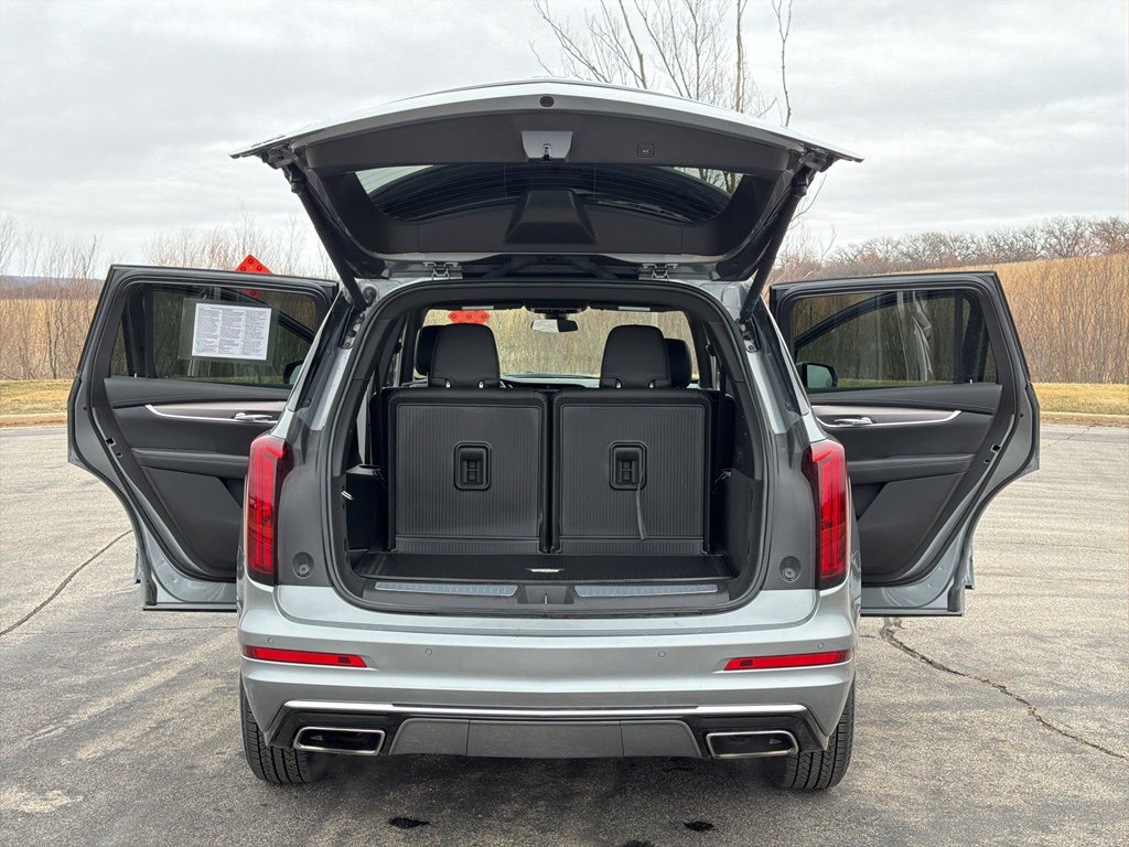 Used 2024 Cadillac XT6 Luxury w/ LPO, Floor Liner Package AWD/4WD image 41