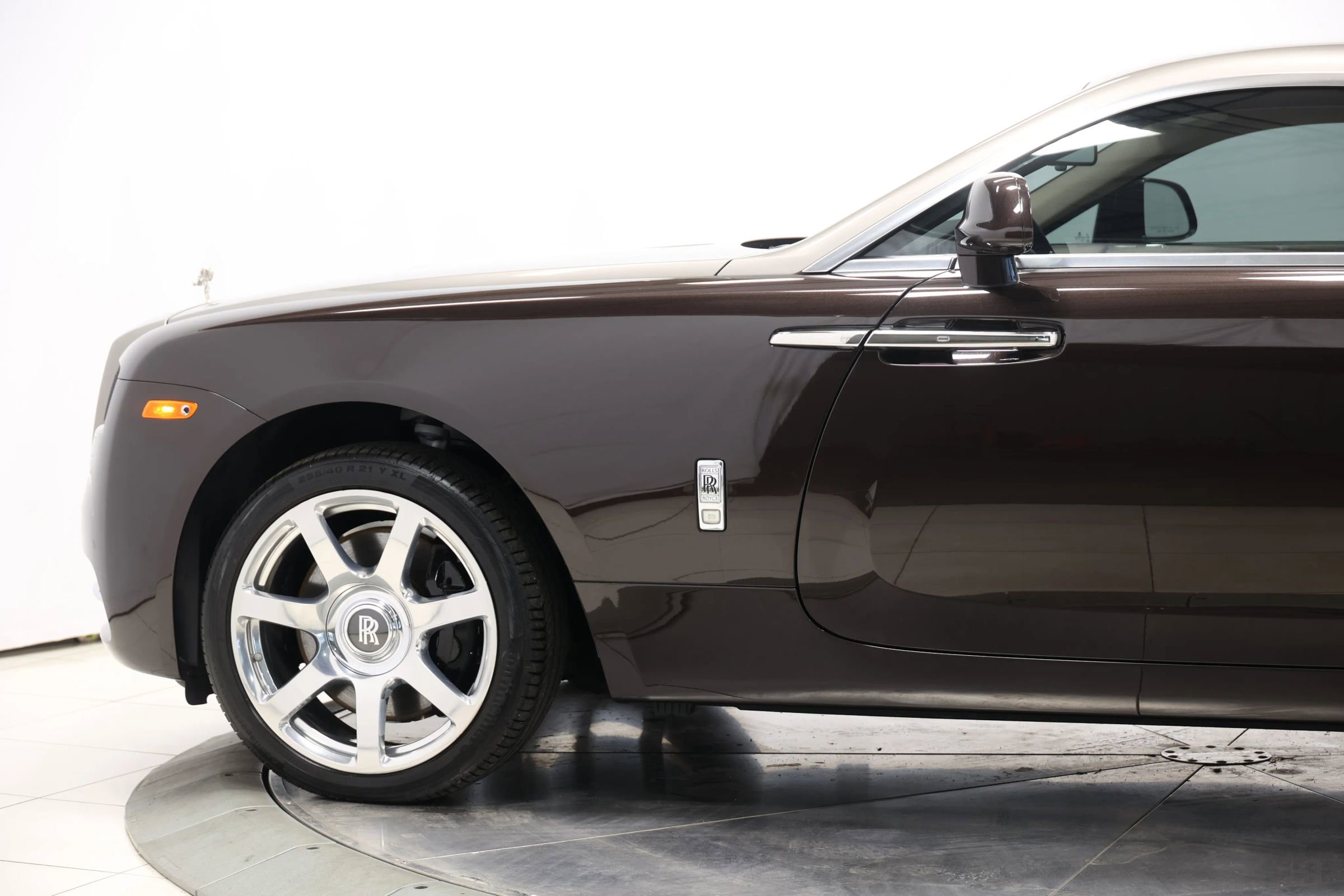 Used 2014 Rolls-Royce Wraith image 10