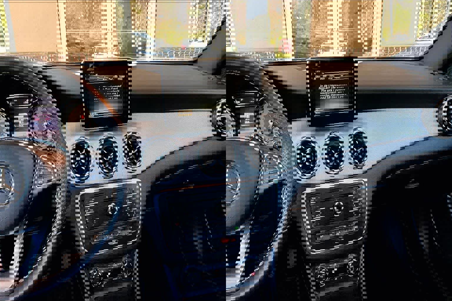 Used 2016 Mercedes-Benz GLA 250 image 7