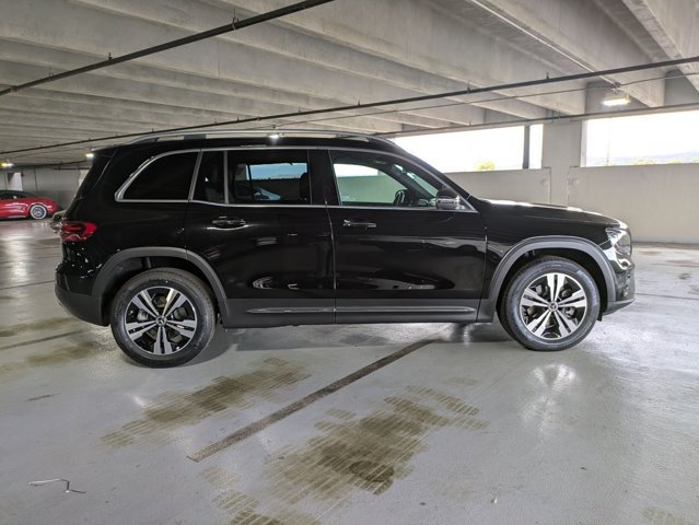 Used 2025 Mercedes-Benz GLB 250 image 7