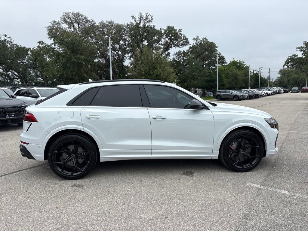 New 2026 Audi RS Q8 performance AWD/4WD image 4