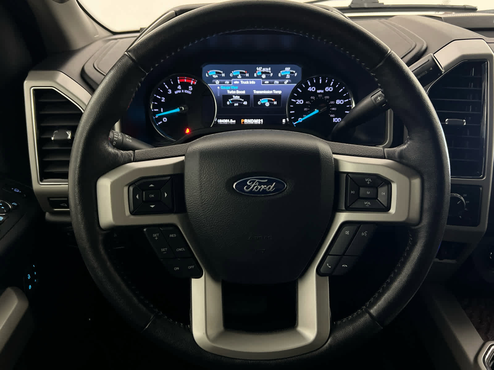 Used 2019 Ford F250 Lariat w/ Lariat Ultimate Package AWD/4WD image 17