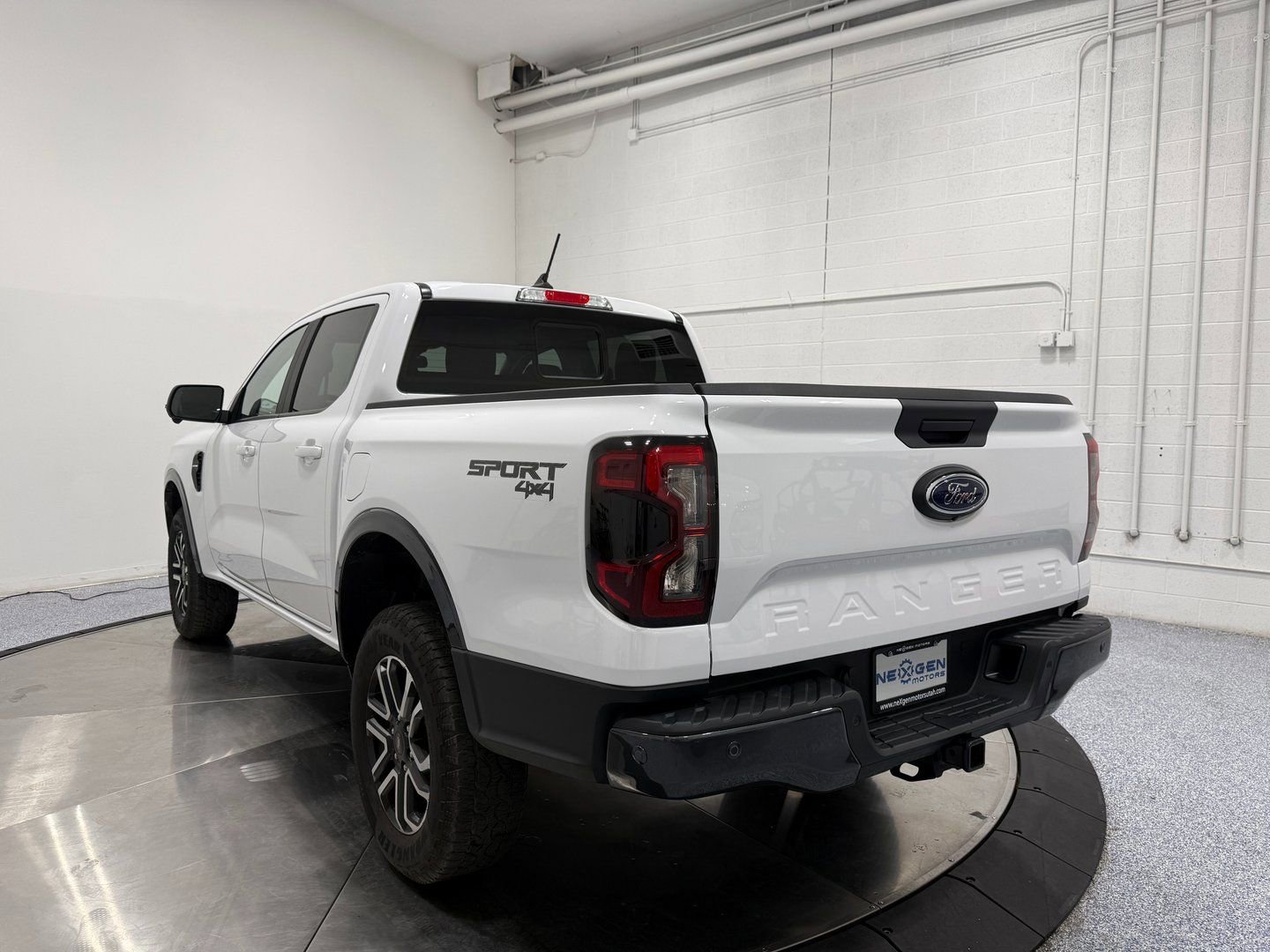 Used 2024 Ford Ranger Lariat image 5