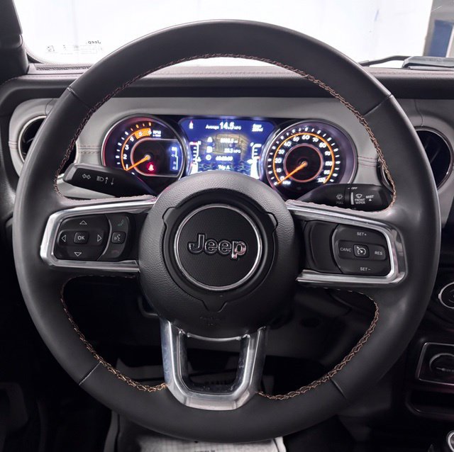 Used 2023 Jeep Gladiator Overland AWD/4WD image 11