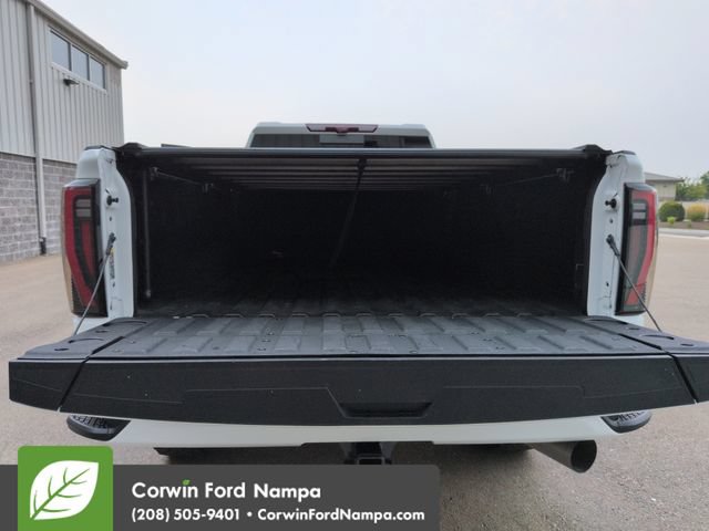 Used 2024 GMC Sierra 3500 AT4 w/ AT4 Premium Plus Package AWD/4WD image 29