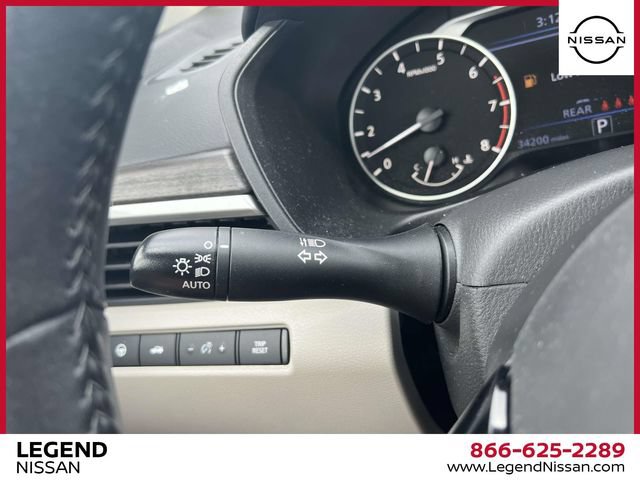Used 2023 Nissan Altima 2.5 SL FWD image 25