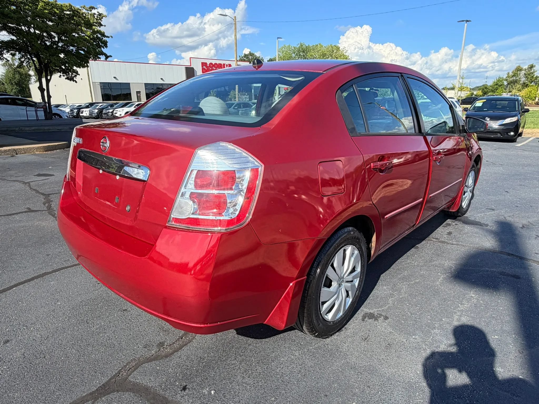 Used 2010 Nissan Sentra 2.0 FWD image 7