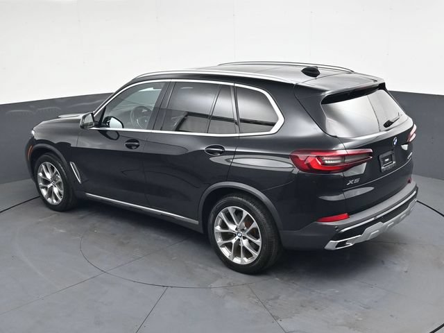 Used 2022 BMW X5 xDrive40i w/ Premium Package AWD/4WD image 24