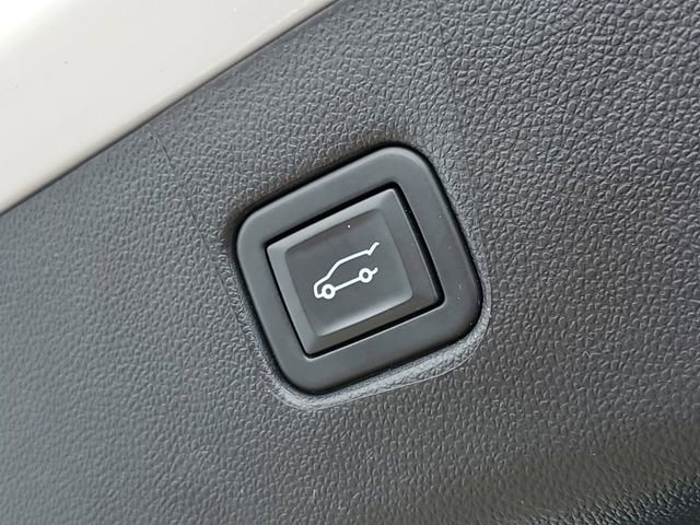 Used 2023 Chevrolet Blazer RS w/ Driver Confidence II Package image 36