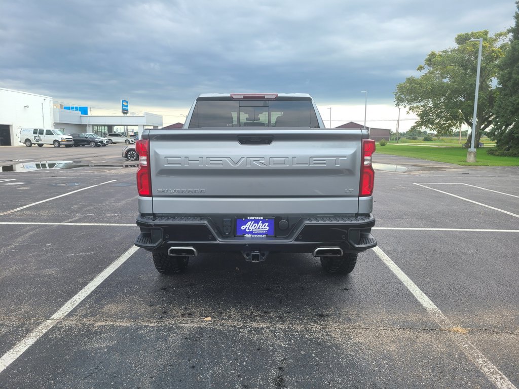 Used 2024 Chevrolet Silverado 1500 LT Trail Boss w/ Convenience Package II AWD/4WD image 6