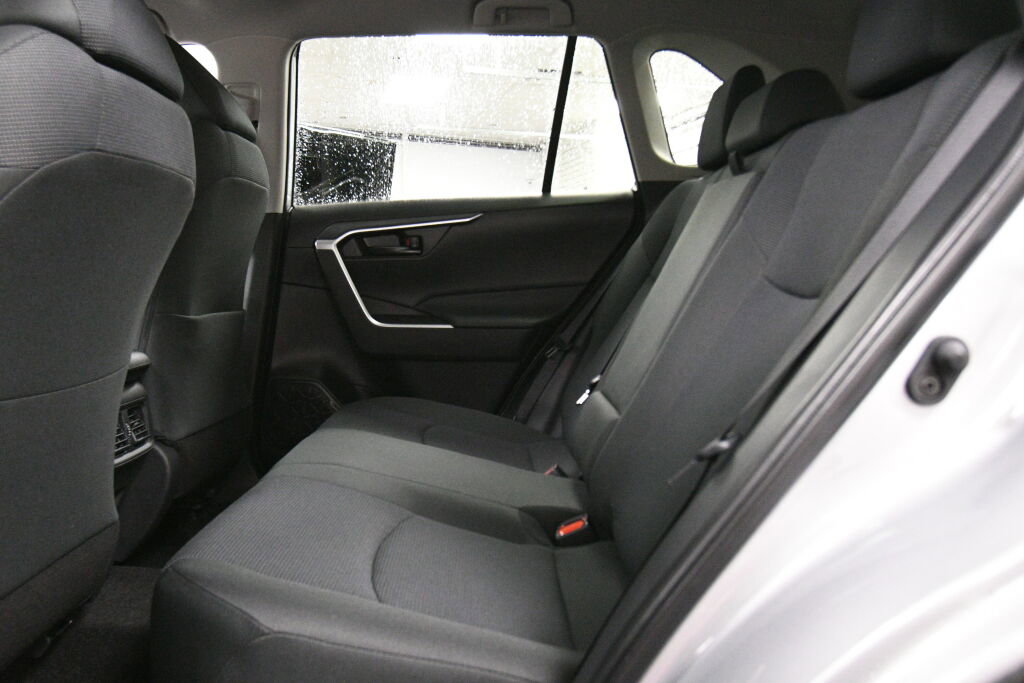 Used 2025 Toyota RAV4 LE image 19