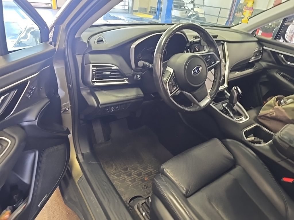 Used 2024 Subaru Outback Limited XT AWD/4WD image 6