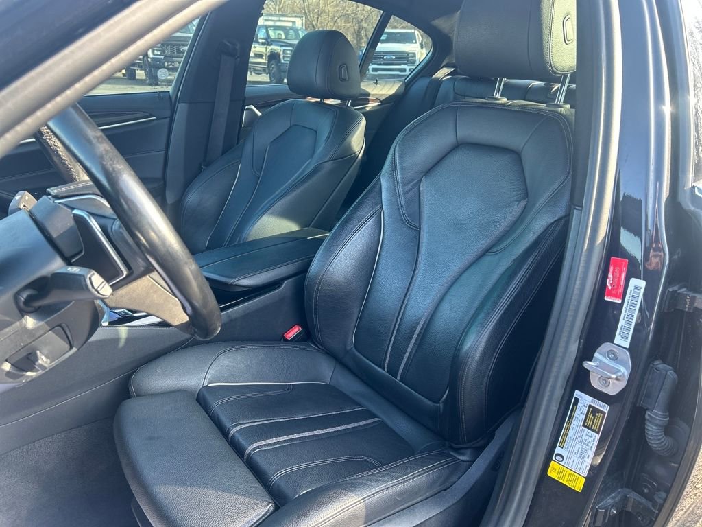 Used 2017 BMW 540i image 33