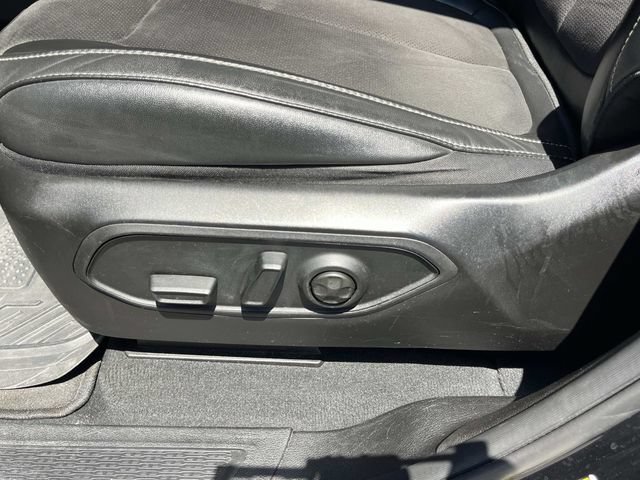 Used 2023 Jeep Grand Cherokee L Laredo AWD/4WD image 34