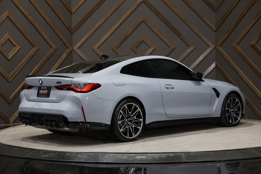 Used 2021 BMW M4 Competition w/ M Carbon Exterior Package image 2