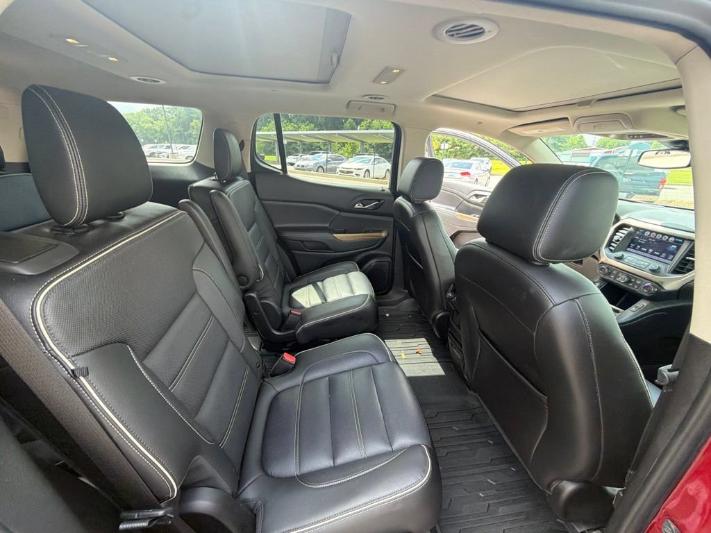 Used 2019 GMC Acadia Denali w/ Technology Package FWD image 24