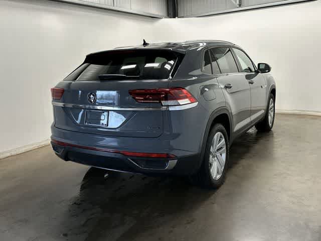 Certified 2023 Volkswagen Atlas Cross Sport SE image 32