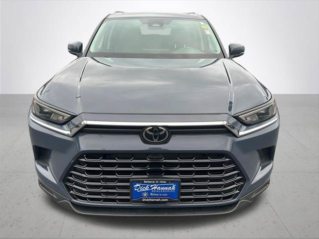 Certified 2025 Toyota Grand Highlander AWD image 3