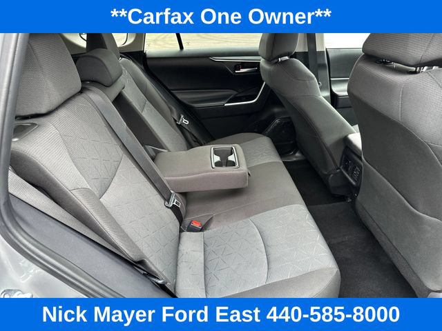 Used 2025 Toyota RAV4 XLE AWD/4WD image 17