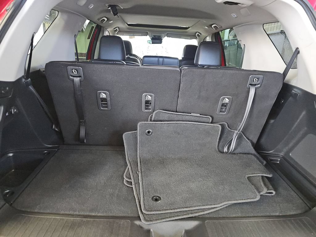 Used 2025 Honda Pilot Touring image 8