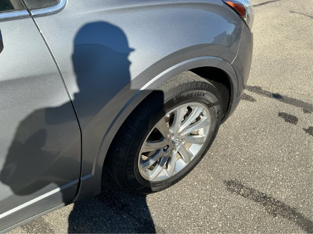 Used 2019 Buick Envision Essence AWD/4WD image 17