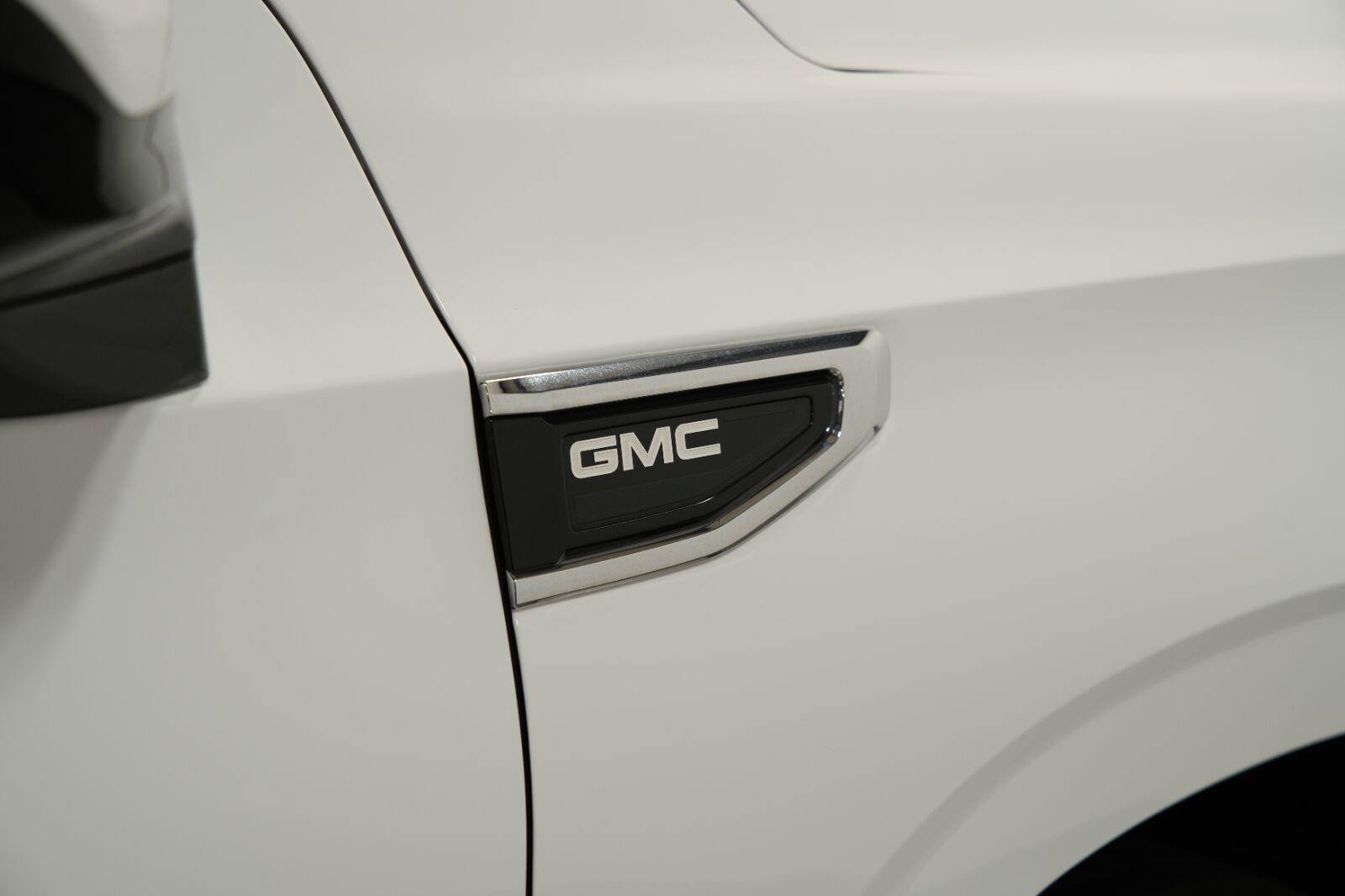 Certified 2024 GMC Yukon SLT AWD/4WD image 27