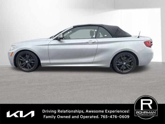 Used 2016 BMW M235i Convertible RWD image 7