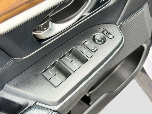 Used 2021 Honda CR-V Touring image 18