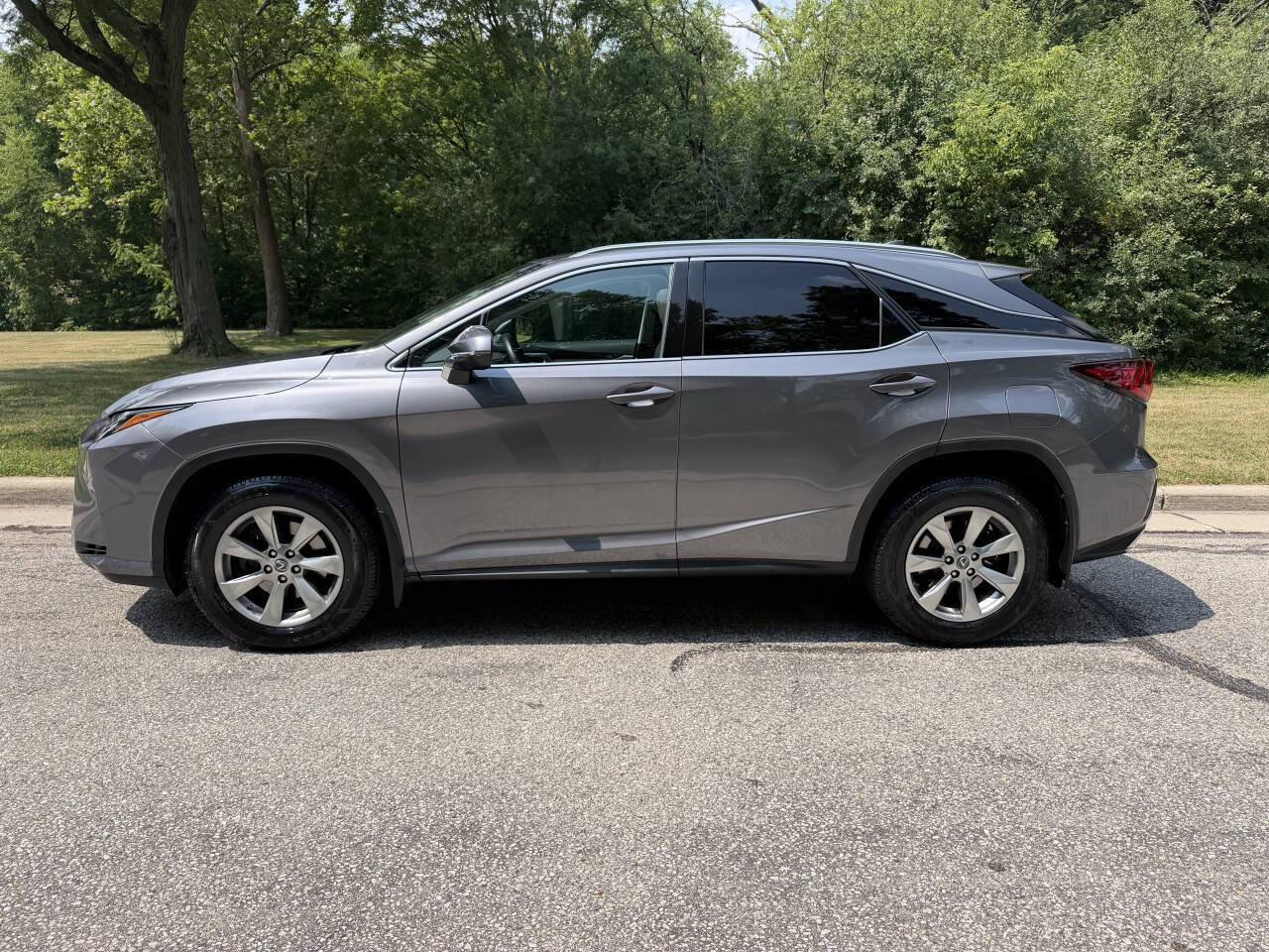 Used 2019 Lexus RX 350 AWD w/ Navigation Package image 2