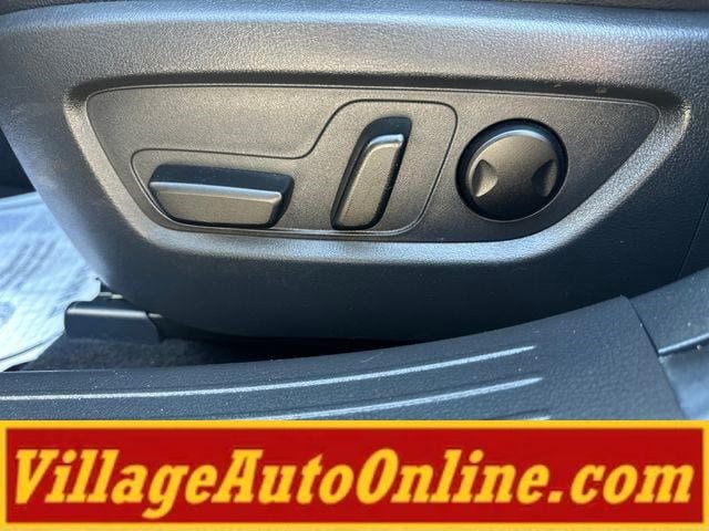 Used 2024 MAZDA CX-50 AWD 2.5 S w/ Preferred Package image 15