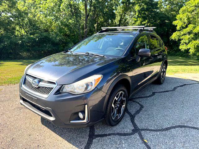Used 2017 Subaru Crosstrek 2.0i Premium image 1