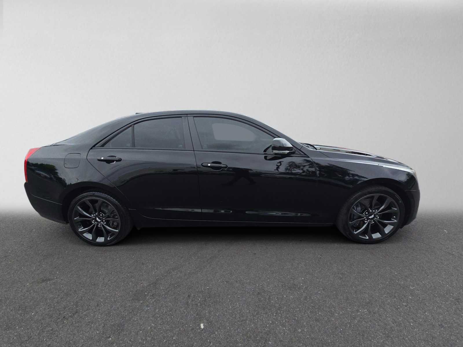Used 2017 Cadillac ATS Luxury w/ Carbon Black Package AWD/4WD image 2