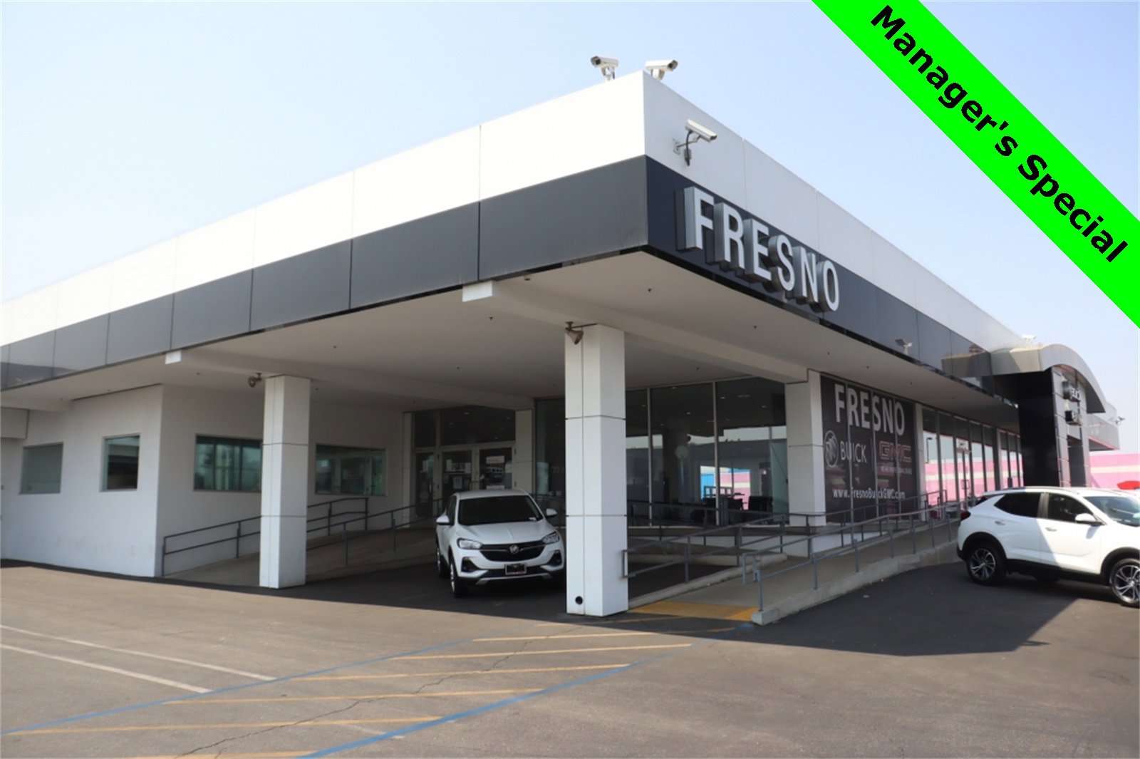 New 2025 Buick Enclave Sport Touring w/ Super Cruise Package image 31