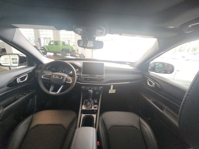 New 2026 Jeep Compass Latitude w/ Sun and Sound Group image 13